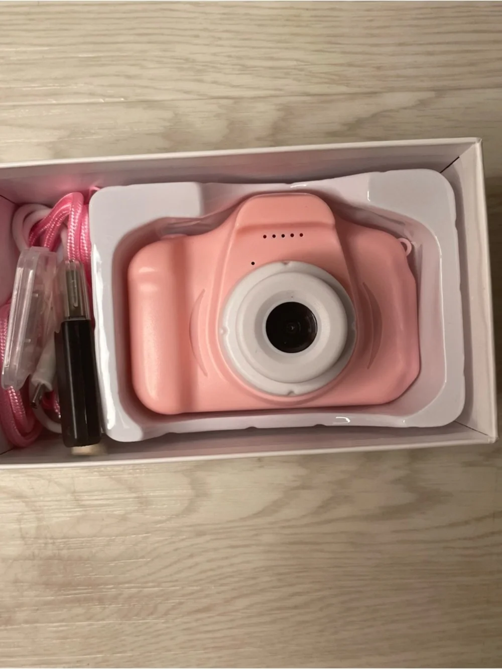 NIB Children's Digital Camera Pink Video/Photos Memory Card Rechargeable Battery - Picture 4 of 8